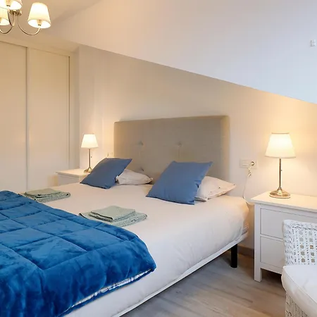 Atico Con Terraza En Playa De San Lorenzo Apartman *