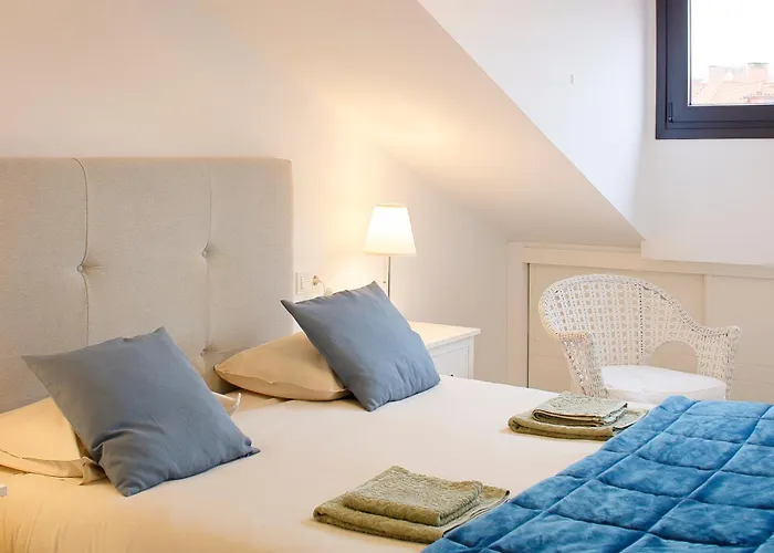 Atico Con Terraza En Playa De San Lorenzo Appartement Gijón