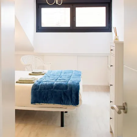 Atico Con Terraza En Playa De San Lorenzo Apartmán Gijón